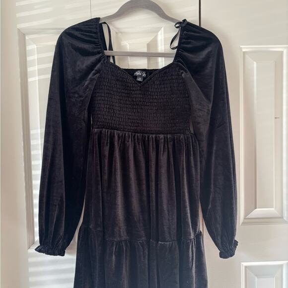 Black Velvet Smocked Babydoll Dress - Picture 3 of 13